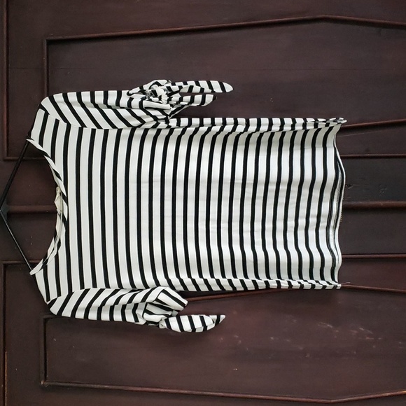 Les Amis Striped Shirt Black and White Super Soft with tie sleeves - Picture 5 of 9
